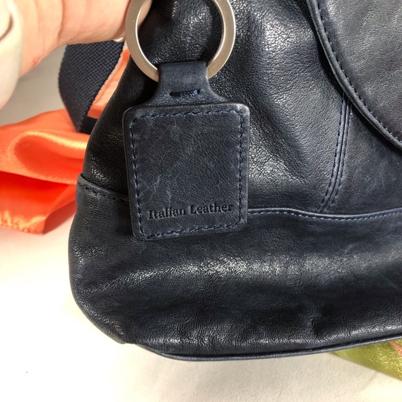 ellington leather messenger bag